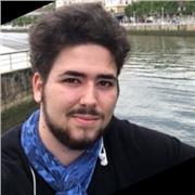 Doy clases para Primaria y ESO de Matemáticas y Física principalmente. Curso Ingeniería Informática, realicé bachillerato tecnológico